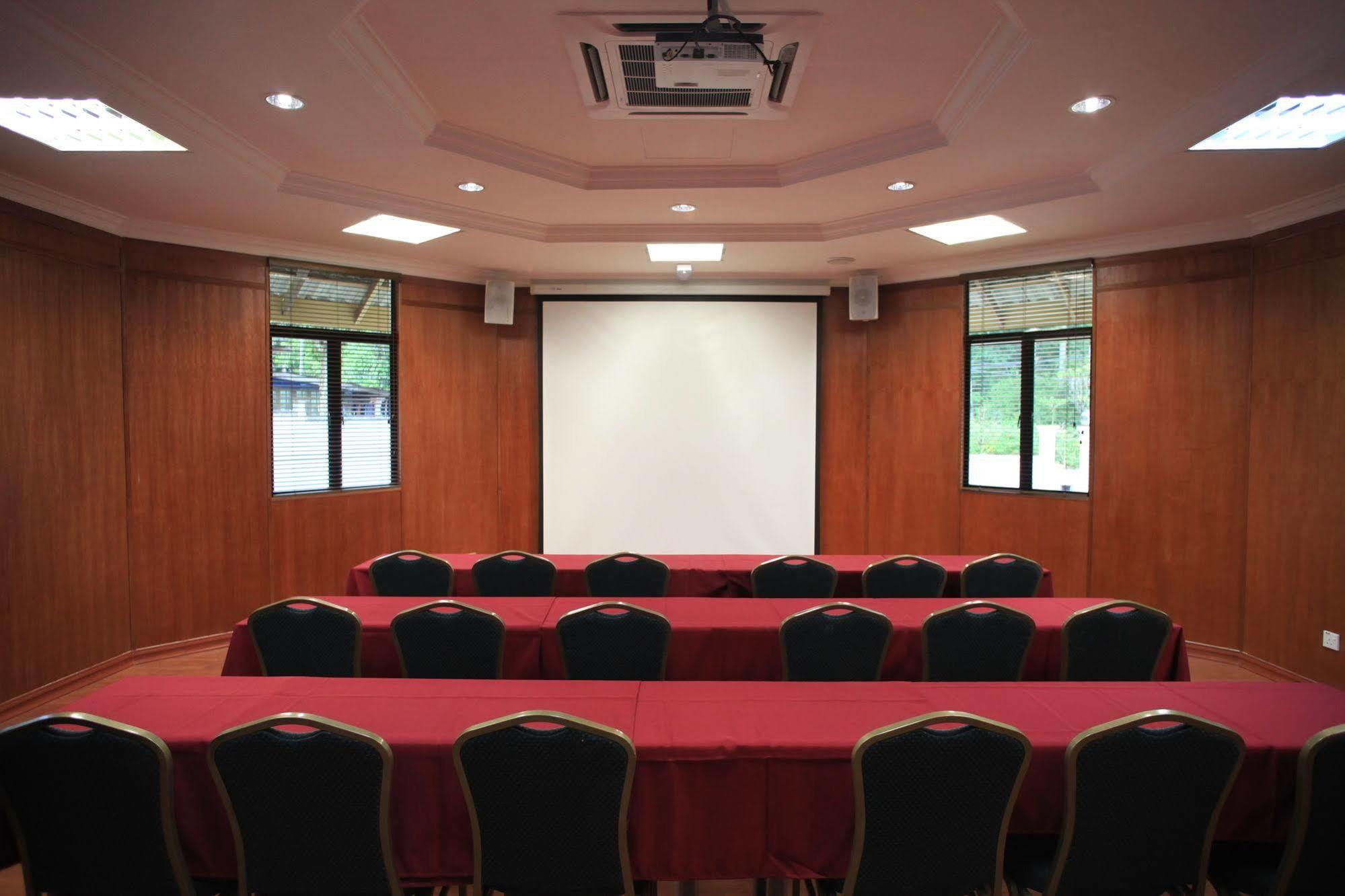 ēRYA by SURIA Janda Baik Hotel Bentong Luaran gambar